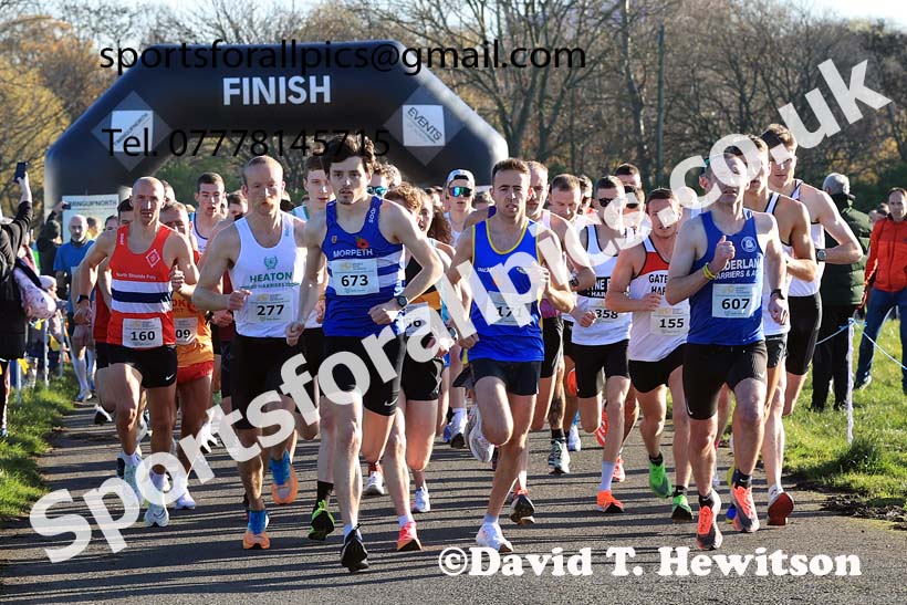Senior Men and Womens 2023 Heaton Memorial 10k Road Race, Newcastle Town Moor, Newcastle.  Photo: David T. Hewitson/Sports for All Pics